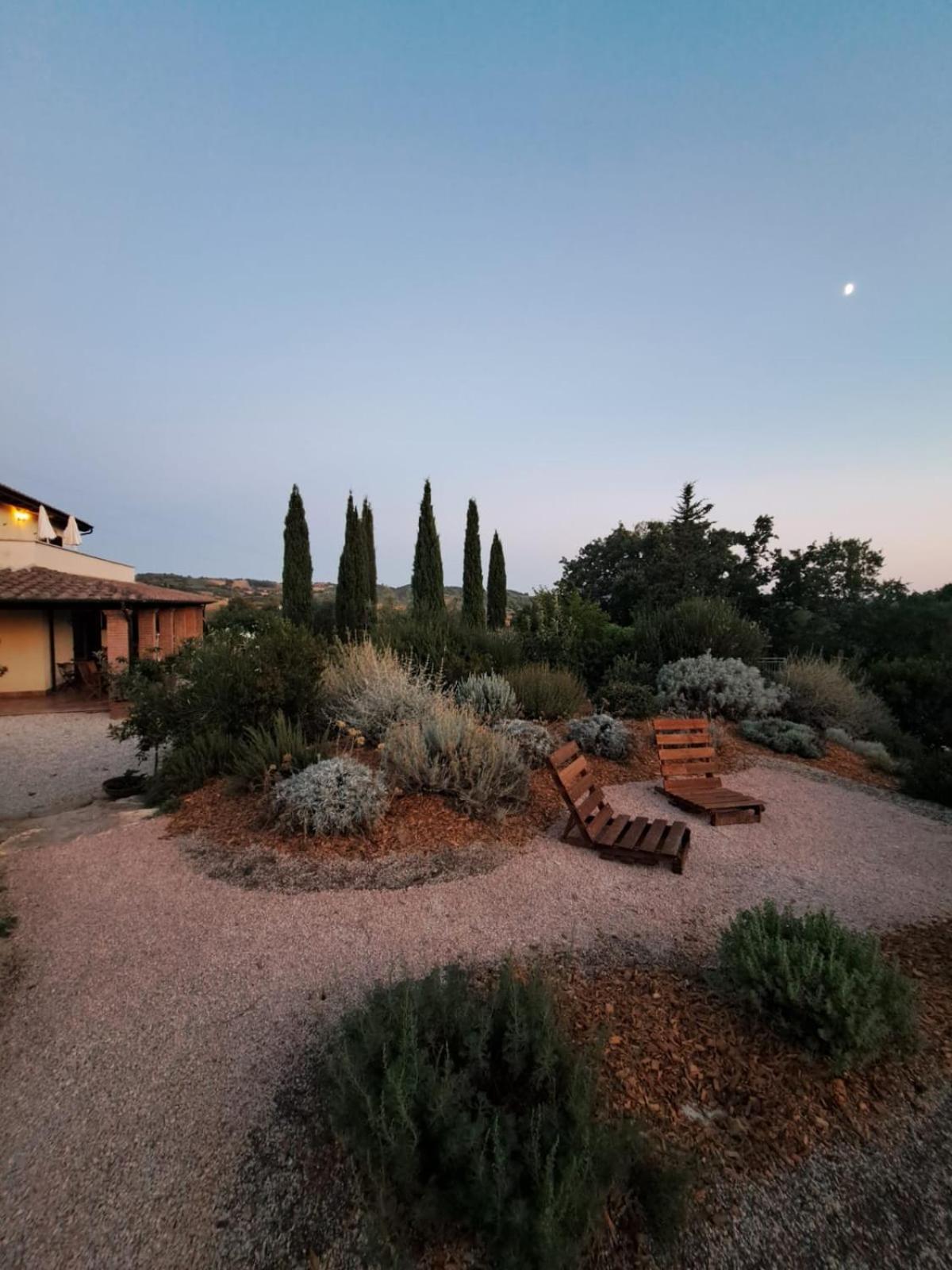 Casale Terre Rosse Bed & Breakfast Saturnia Ngoại thất bức ảnh